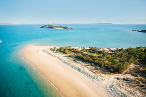 Great Keppel Island Hideaway - Tourism Caloundra 1