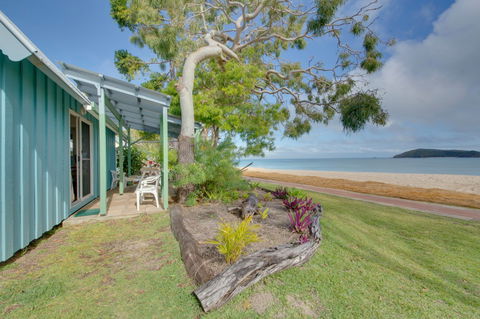 Great Keppel Island Hideaway - Tourism Caloundra 2