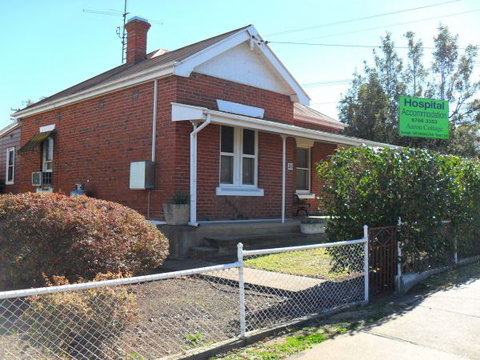 Aaron Cottage - Tourism Caloundra 5