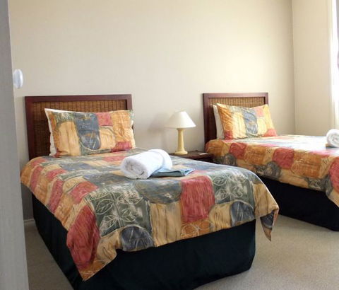 Captain's Quarters Bermagui - Tourism Caloundra 6