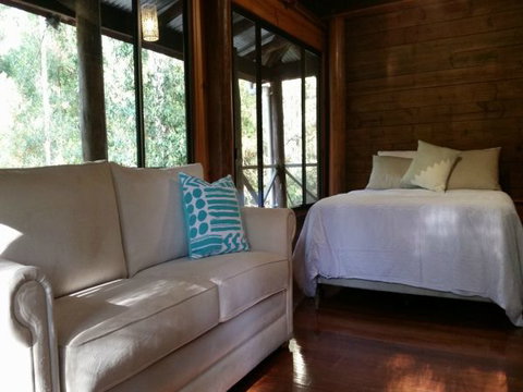 Carawirry - Tourism Caloundra 3