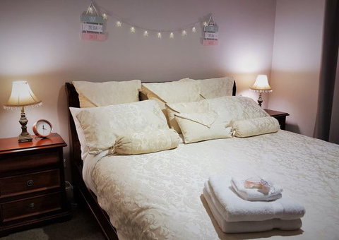 Huntington Cottage - Tourism Caloundra 5