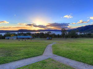 Inland Waters Holiday Parks Lake Glenbawn - Tourism Caloundra 0
