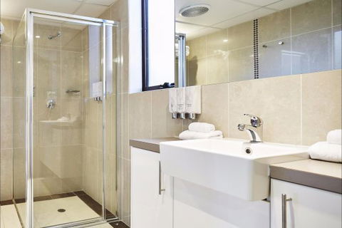 Manuka Park Apartments - Tourism Caloundra 10