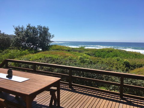 Surfside On Mollymook Beach - Tourism Caloundra 4