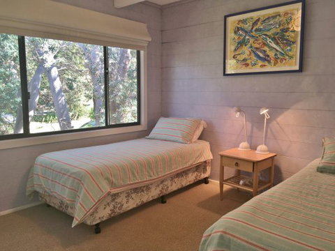 Surfside On Mollymook Beach - Tourism Caloundra 8