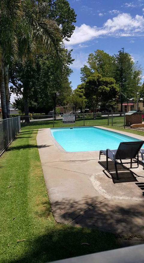 Young Caravan Tourist Park - Tourism Caloundra 2