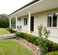 Highfields Country Cottages - Tourism Caloundra