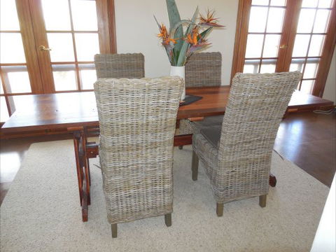 Book Keepers Cottage Waikerie - Tourism Caloundra 1