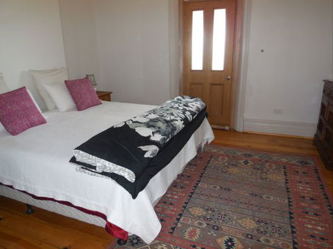 Book Keepers Cottage Waikerie - Tourism Caloundra 3
