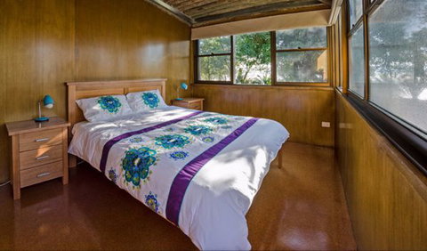 Myer House - Tourism Caloundra 0
