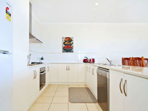 Century 21 SouthCoast: Bayside - Tourism Caloundra 3