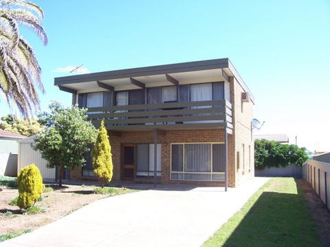 Century 21 SouthCoast: Silver Sands - Tourism Caloundra 0