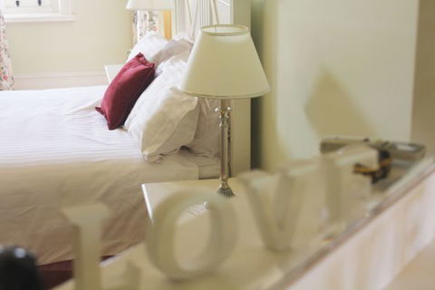 Cockburn House - Tourism Caloundra 3