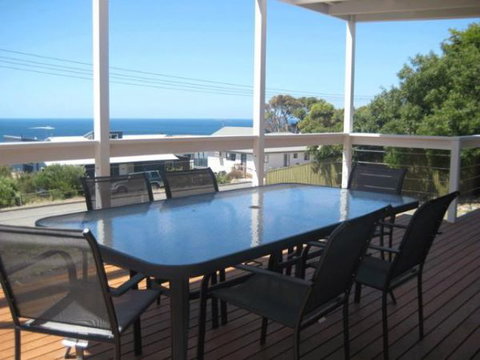 Sea-n-Stars - Tourism Caloundra 1