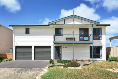 Ambergris - Tourism Caloundra 0