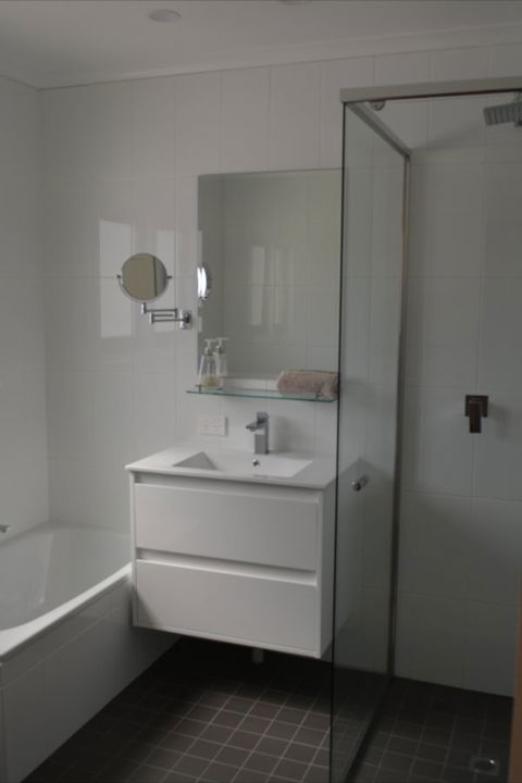 Elderton Guest House - Tourism Caloundra 5