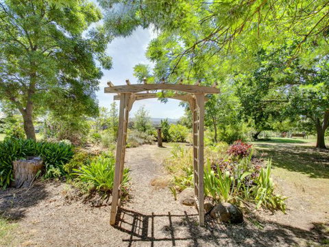 Highton Manor - Tourism Caloundra 2