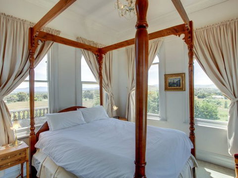 Highton Manor - Tourism Caloundra 8