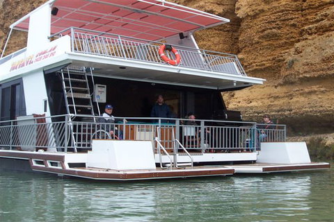 Takeme2 Houseboat - Tourism Caloundra 2