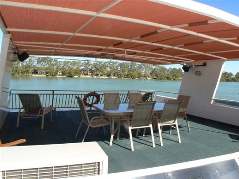 Takeme2 Houseboat - Tourism Caloundra 5