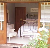Appin Homestay Bed and Breakfast - Tourism Caloundra
