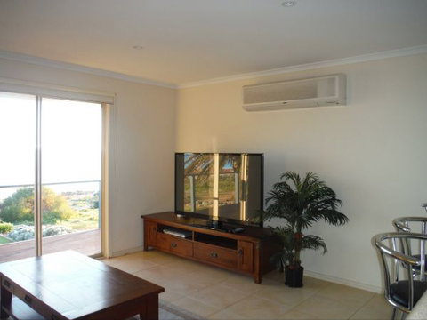 Bayview - Tourism Caloundra 2
