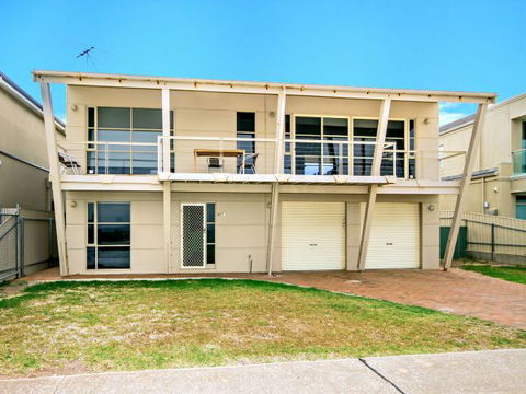 Century 21 SouthCoast: Salt - Tourism Caloundra 0