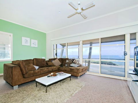 Century 21 SouthCoast: Salt - Tourism Caloundra 3