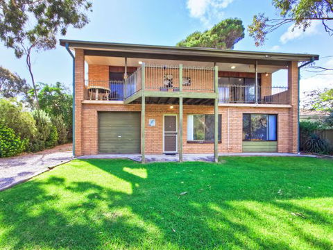 Century 21 SouthCoast: Burrangarra - Tourism Caloundra 0