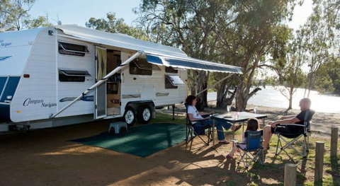Loxton Riverfront Holiday Park - Tourism Caloundra 1