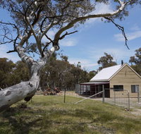 Top of the Range Jindabyne - Tourism Caloundra