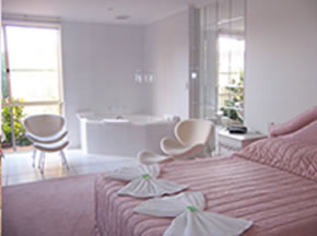 Cottonwood Motor Inn - Tourism Caloundra 0