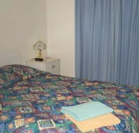 Carn Court Holiday Apartments - Tourism Caloundra