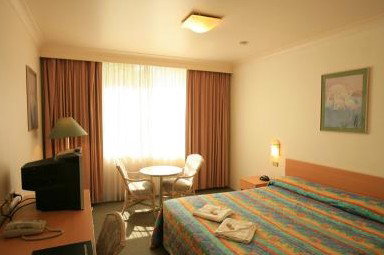 Penrith Valley Inn - Tourism Caloundra 1