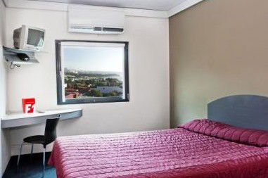 Motel Formule 1 - Tourism Caloundra 4