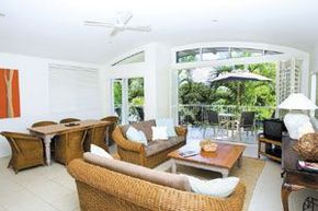 Noosa Outrigger Beach Resort - Tourism Caloundra 2