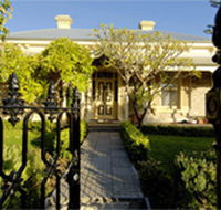 Cornwall Park Bed And Breakfast - Tourism Caloundra