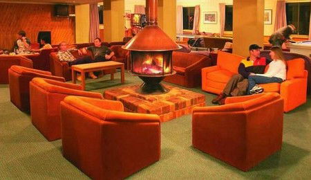 Matterhorn Lodge - Tourism Caloundra 4