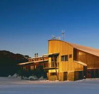 The Stables Resort - Tourism Caloundra