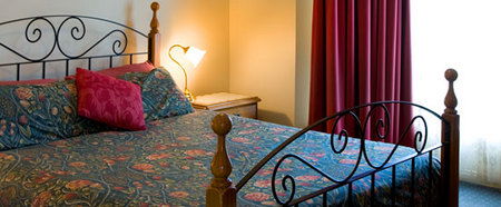 John Pirie Motor Inn - Tourism Caloundra 1