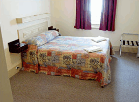 La Mancha Holiday Suites - Tourism Caloundra 2