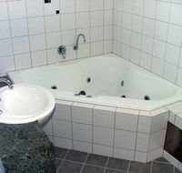 Tasman Beachside Apartments - Tourism Caloundra