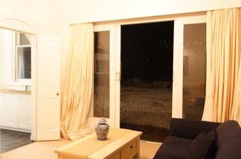 Amberley House - Tourism Caloundra 1