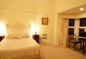 Amberley House - Tourism Caloundra 3
