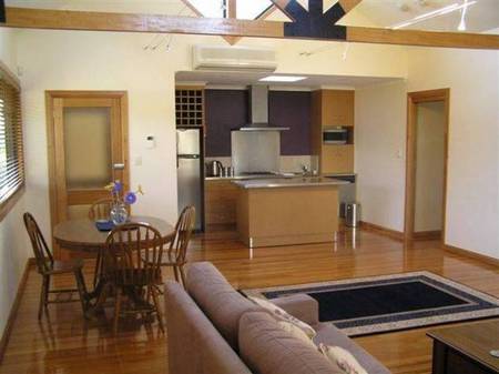 Scottsdale TAS Tourism Caloundra