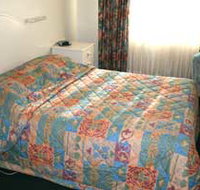 Claremont Hotel Motel - Tourism Caloundra
