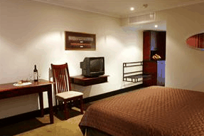 Fountainside Hotel - Tourism Caloundra