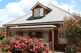 Swansea Cottages  Motel Suites - Tourism Caloundra