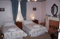 Louisa's Cottage - Tourism Caloundra 2